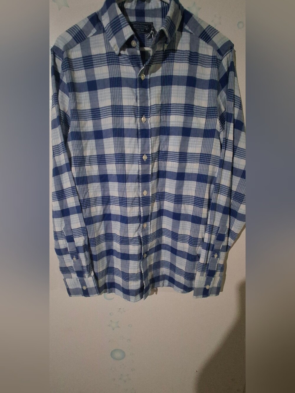 Vineyard Vines Blue and White Plaid Button-Down Shirt